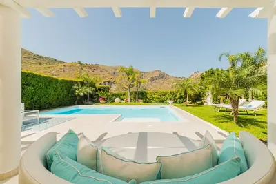 Image de Villa Mastrissa Appartement de luxe avec piscine, jardin et parking, à quelques minutes de Taormina