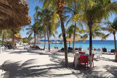 Image de Luxe 6 persoons villa op Blue Bay resort