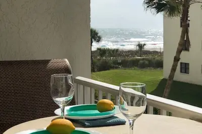 Image de Sandcastles - Southern Exposure 2 bedroom condo - Beautiful and Relaxing!