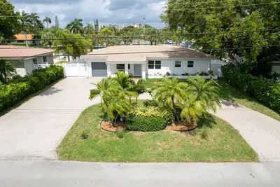 Image de Convenient Pompano Beach House-private Heated pool & backyard oasis