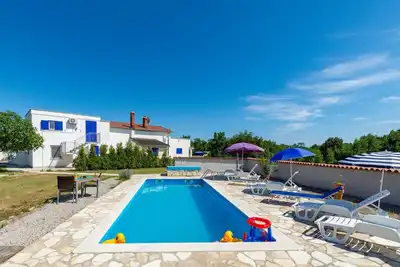 Image de Magnifique appartement à Trget avec.