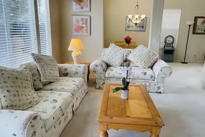 Image de 4b3b house with yard @Silicon Valley