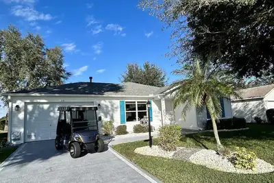 Image de * 🌴The Villages- Living Good Ranch Home -- Golf Cart, Lake Sumter Landing 🌴 *