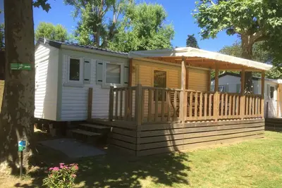 Image de Mobil-Home 4 pers. tout confort avec terrasse couverte