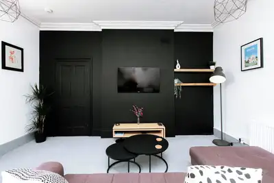 Spacious, Quiet and Central Apartment With Parking