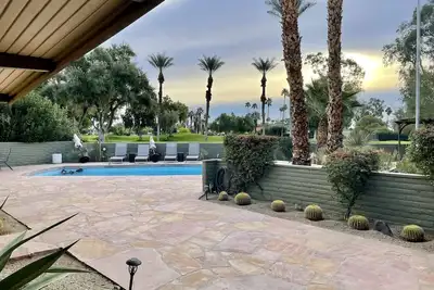 Image de Immaculate Zerbe designed Mid-Century Villa