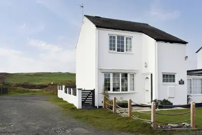 Image de A lovely welcoming house with all the comforts of home.