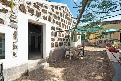 Image de Maison de campagne \"El Cardon A2\" avec vue sur la mer et la montagne, terrasse et Wi-Fi
