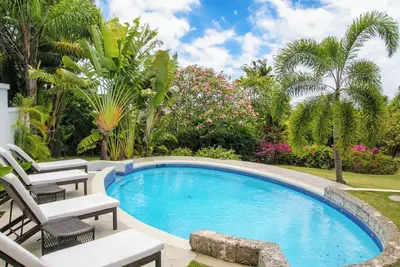 Image de Relax by the pool, close to beach - Toad Hall