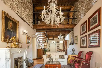 Image de Elegant Penthouse with a View of the Historic Center of Asolo