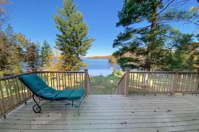 Image de Robbins Ridge Lake Home On Beautiful Nelson Lake, Hayward, Wi