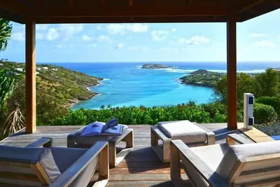 Image de Chic Modern Villa Near Beach and Shops