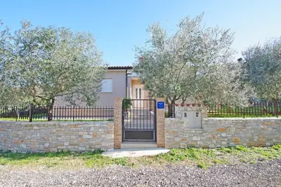 Image de Maison de vacances Pula pour 1 - 4 personnes avec 2 chambres à coucher - Maison mitoyenne