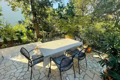 Image de Appartement de vacances Jadranovo pour 1 - 6 personnes avec 2 chambres à coucher - Appartement de va
