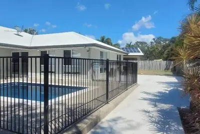 Image de Tides Inn with Plunge Pool