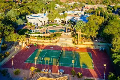Camelback Mountain Luxury, with Cozy fire features, a private Pickleball Court!