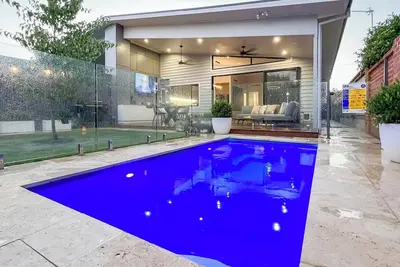 Image de Resort Style Home - Cbd Wagga