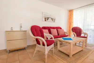 Image de High-quality furnished vacation apartment directly on the Baltic Sea beach! - Residence at