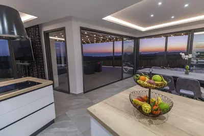 Image de Villa vue mer avec bain tourbillon luxe Bretagne