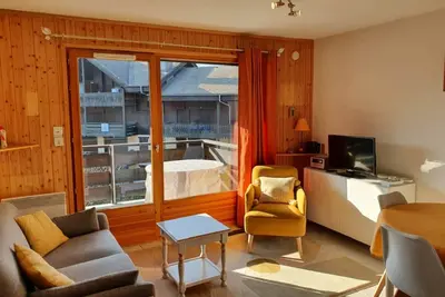 Image de Appartement 3 pièces au centre de Samoëns avec garage, balcon et Wifi