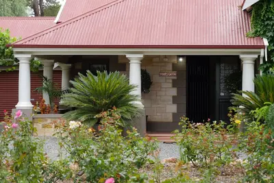 Image de Wilsford House nestled into the vineyards in the heart of the Barossa Valley.