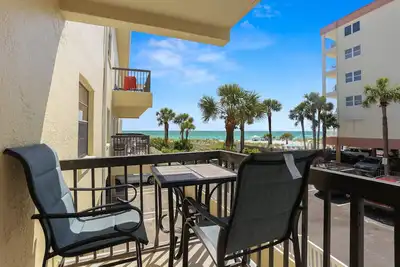 Image de Surf Song 237 Florida Charm on Madeira Beach