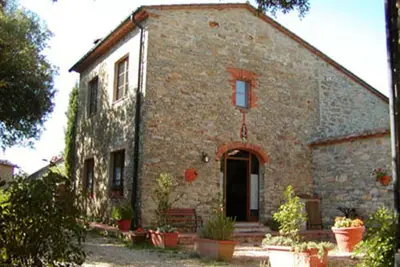 Image de Podere Butignano vacation apartments in the countryside ( Fienile 2)