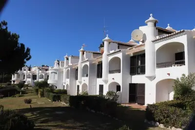 Image de Maison mitoyenne, Armação de Pêra, Algarve