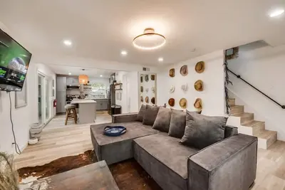 Image de Haus Of At&T