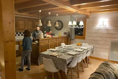 Image de Grand appartement en duplex dans un chalet au pied des pistes
