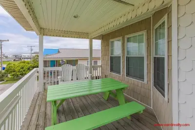 Image de Beach Break - 4br Home - 1 Level Living with Covered Porch