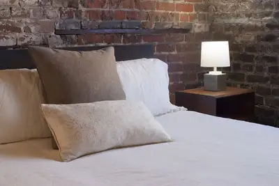 Image de The Grant by Black Swan - Historic Loft (203b)