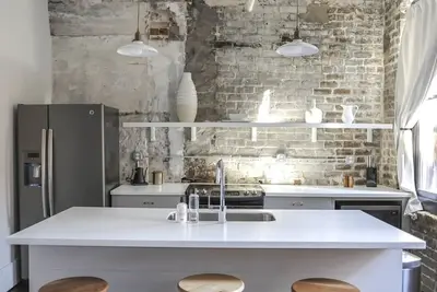 Image de The Grant by Black Swan - Bull & Broughton (302)