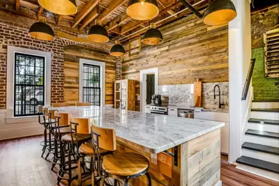 Image de Downtown+Free Parking+Walk Everywhere+Forsyth Park