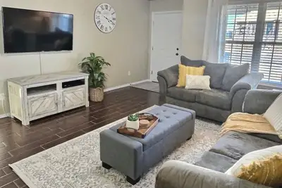 Image de Brand New Vrbo! Monthly Discounts Available!