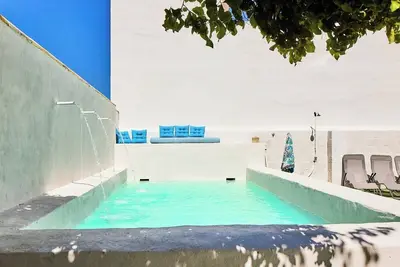 Villa Buganvillas Chiclana de la Frontera by Ruralidays