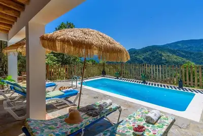 Image de Casa Rural Monte Dios Jubrique by Ruralidays