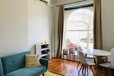 Image de Stunning Patterson Park Views and Walk to Bars and Cafes