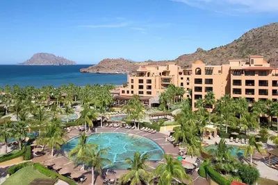 Image de Spectacular Views! Luxurious Deluxe Studio Suite at The Islands of Loreto