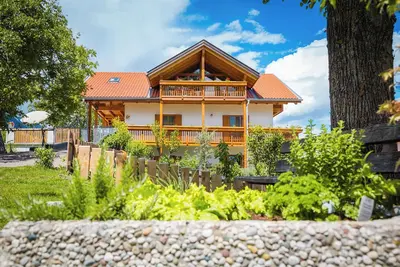 Image de Appartement 'Stettnerhof Laugen' avec vue sur la montagne, terrasse et Wi-Fi