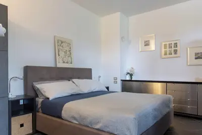 Image de Appartement \"Studio Colline di Bardolino\" avec Wi-Fi et jardin 023006-Loc-00151