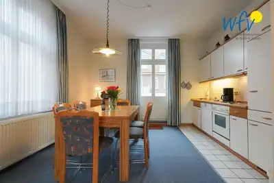 Image de Comfortable apartment with two balconies!