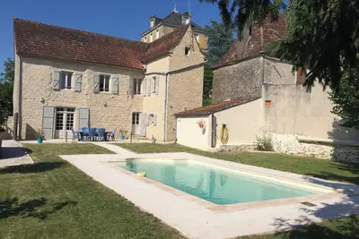 Image de Homerez - Villa charmante à Montfaucon avec piscine privée