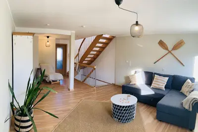 Image de Fully equipped vacation home with large garden-just 7 minutes from the lake