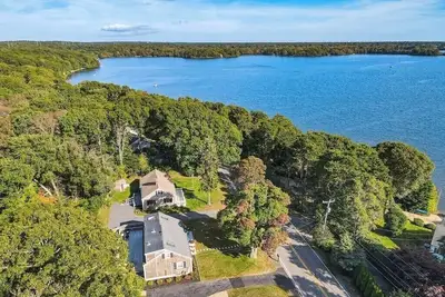Image de *Lake Views* 0. 2 miles to the beach at lake* Renovated 4bds