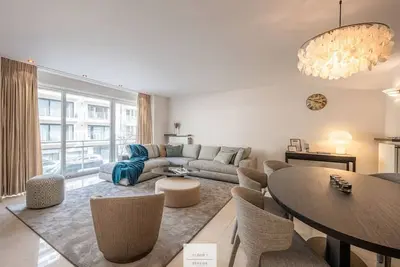 Image de Sun Terrace Floor, spacious and private parking