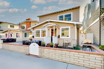 Image de Spectacular 5 Bedroom Balboa Beach House