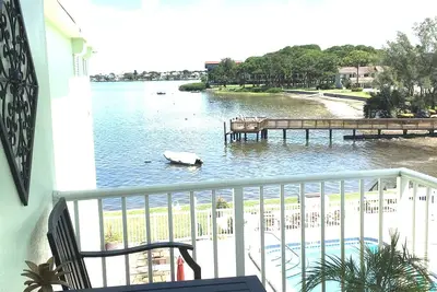 Dunedin Causeway Oasis