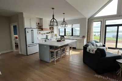 Image de Prince Edward Island riverside retreat - 10 minutes from world famous beaches