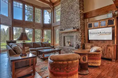 Image de Luxury 5 EnSuites, Hot Tub, A/C, 12 Sharc, Golf Course View